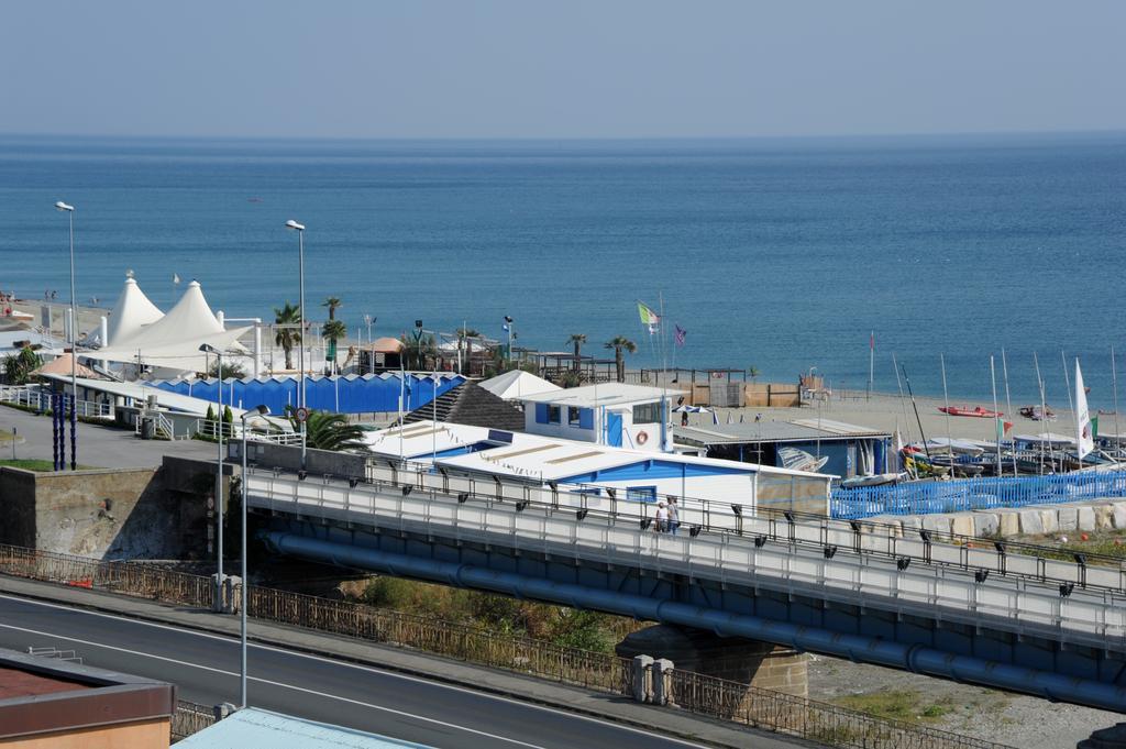 Hotel Garden Albissola Marina Zewnętrze zdjęcie